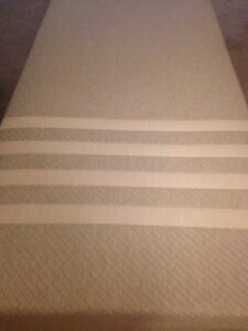 Leesa unrolled