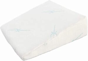 A Sciatica Pillow That Helps You Sleep Comfortably • Wedge Pillow Blog