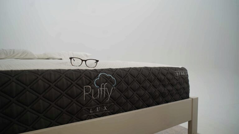 Official Puffy® Lux Hybrid Mattress