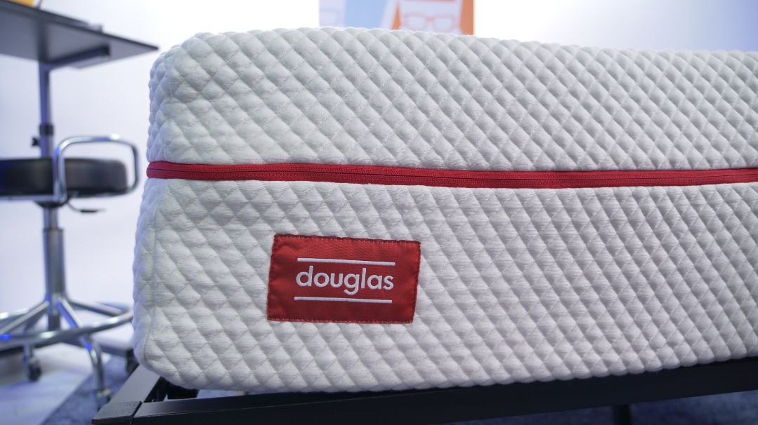 Douglas Alpine vs. Endy Hybrid Mattress Comparison Mattress Nerd