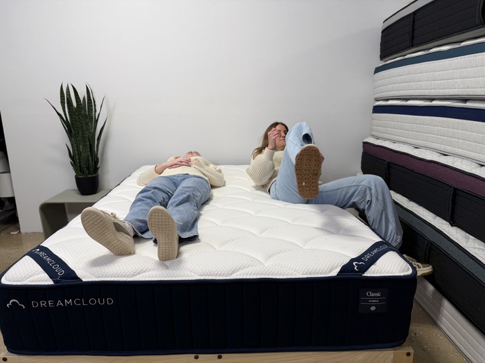 dreamcloud classic hybrid mattress motion isolation couples test5