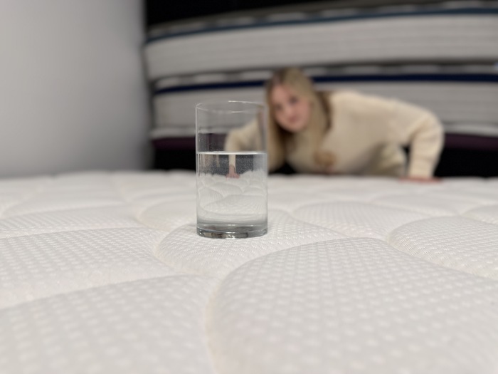 motion isolation dreamcloud classic hybrid mattress2