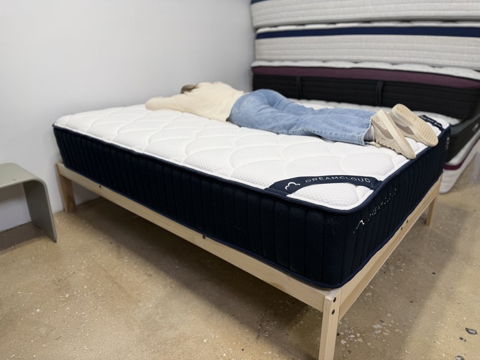 tester stomach sleeping on dreamcloud classic hybrid mattress3