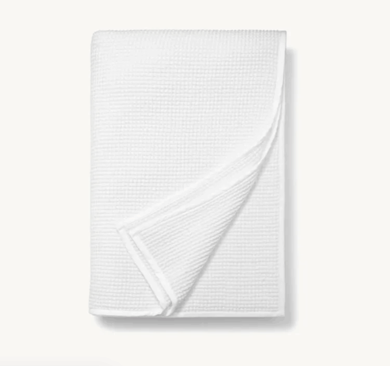 Best Cooling Blankets Our Top Picks for 2022 and Buyers Guide