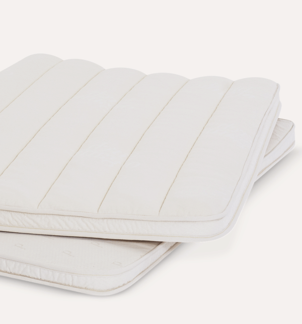 Best Cooling Mattress Toppers (2021) Buyer's Guide & Coupons